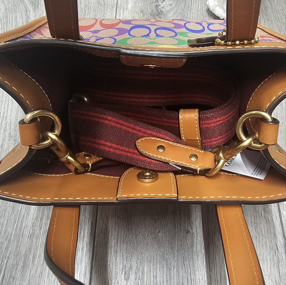 Coach Bags Field Tote 22 Rainbow Signature Canvas Pride Collection - Picture 15 of 15